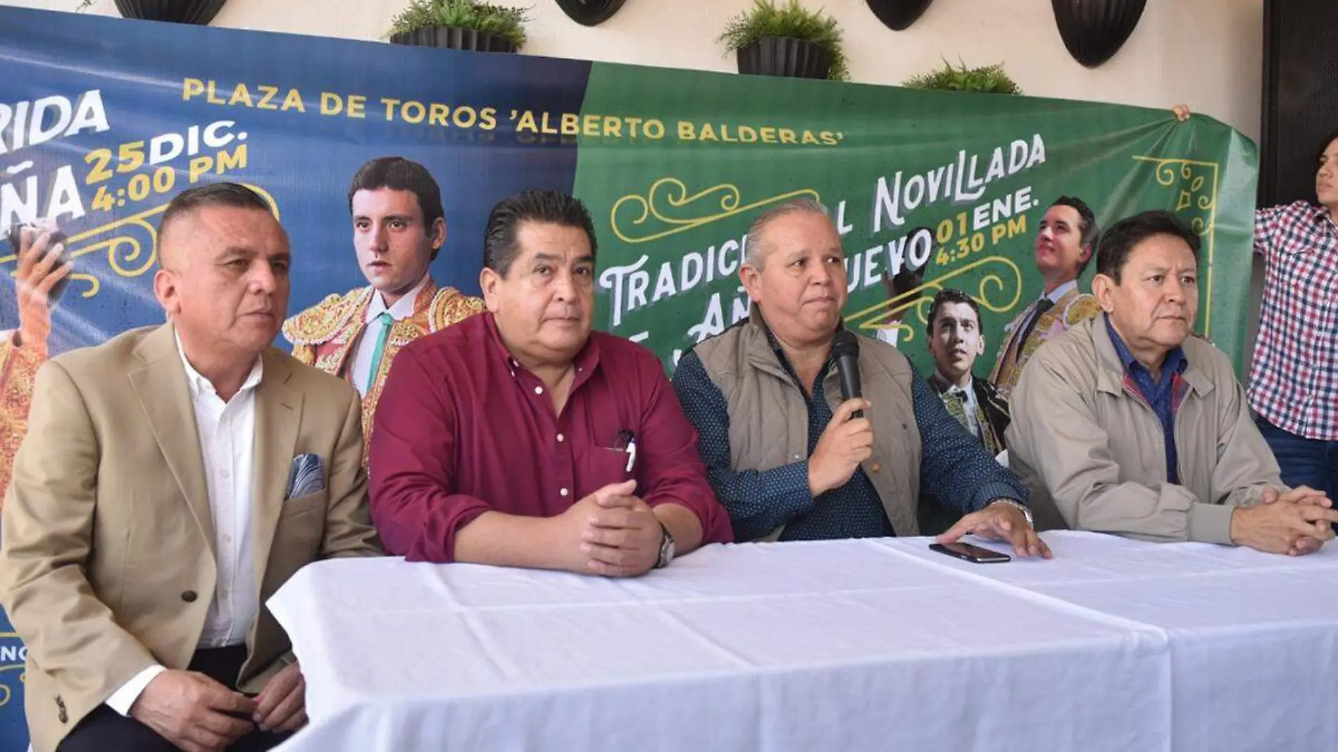 j20 Rueda de prensa 1